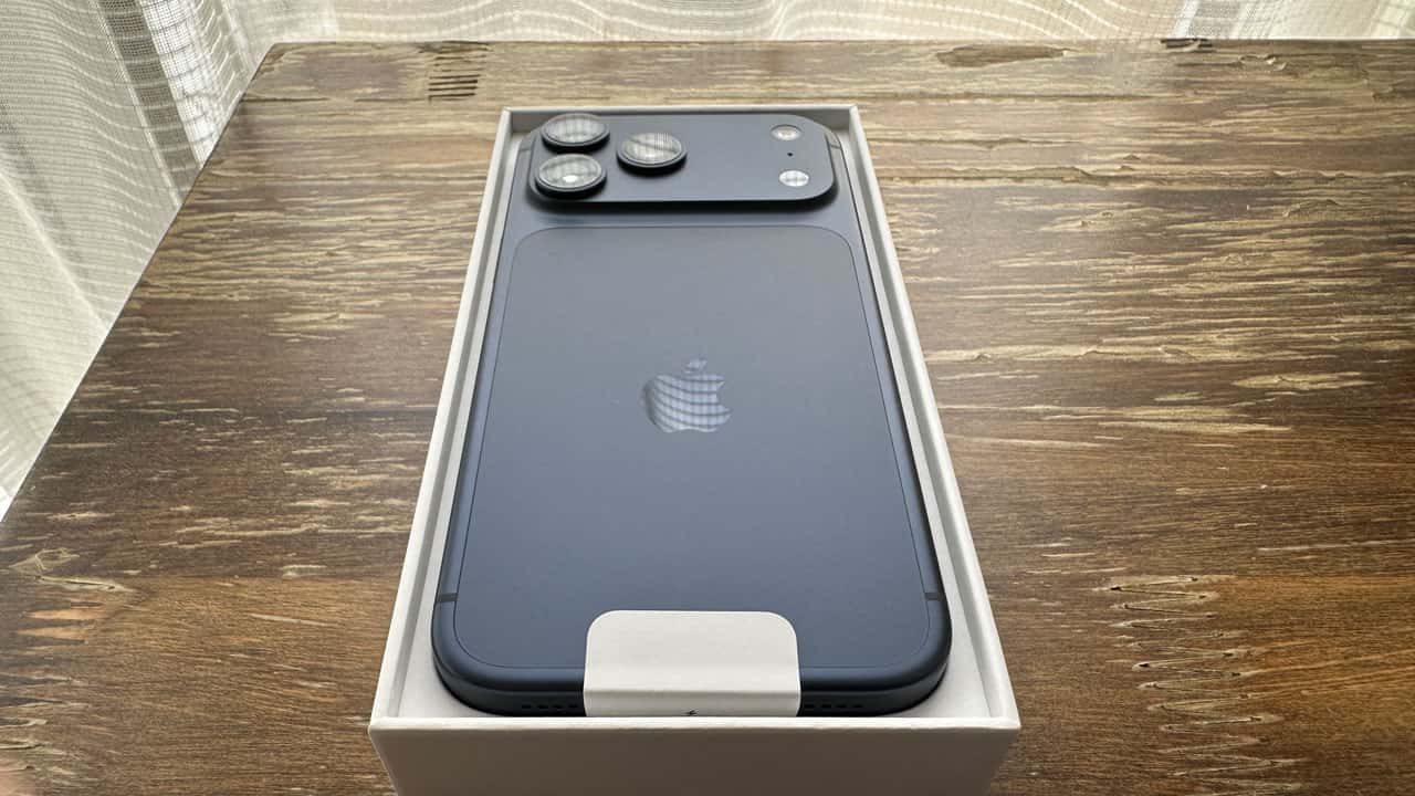 初めて開封するiPhone 17 Pro Max